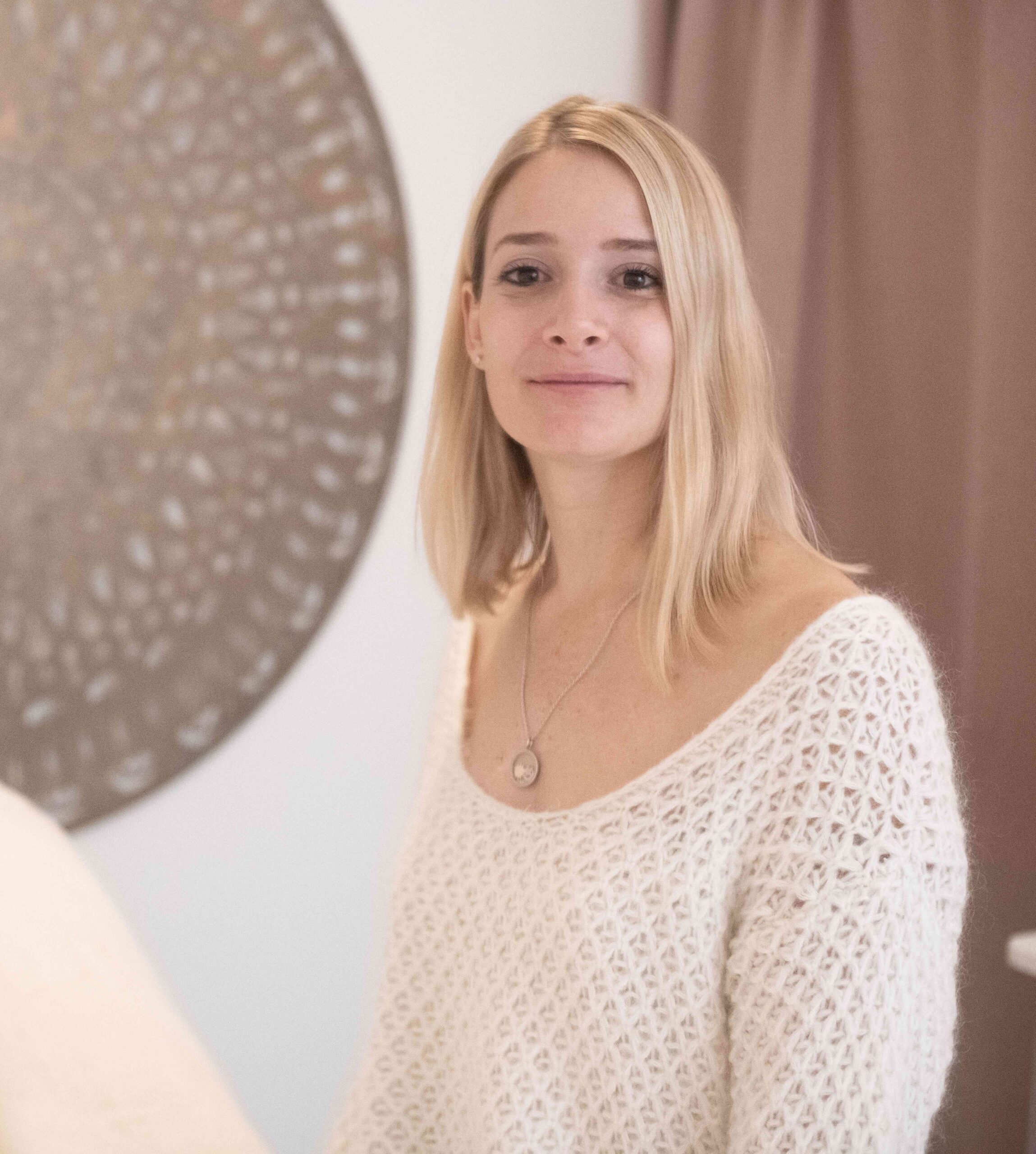 Nathalie Marguerat consultante en émotions formée par Audrey Mée à la méthode Raconte moi mon histoire